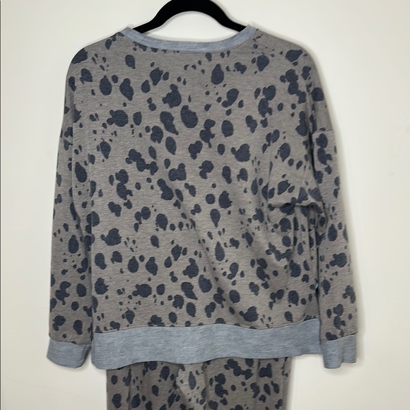 Veronica M Gray Track Pants with Relaxed Fit - Picture 5 of 10